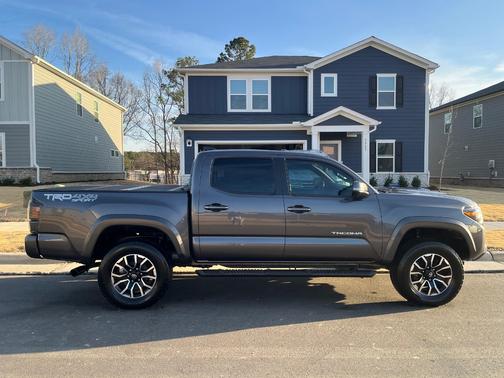 2021 Toyota Tacoma TRD Sport