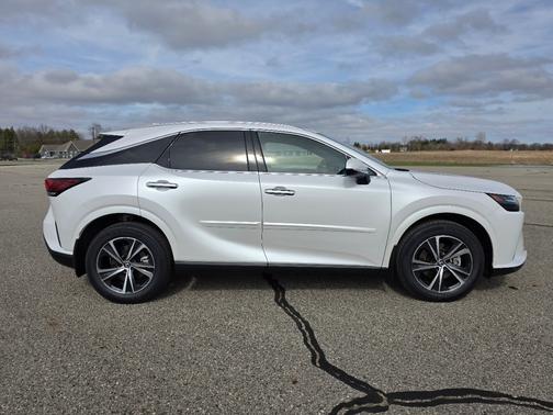 White 2024 Lexus RX 350h Premium Plus