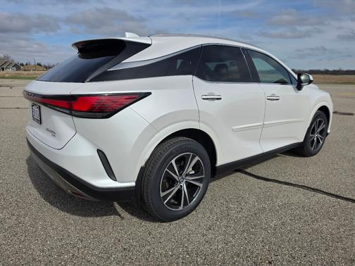White 2024 Lexus RX 350h Premium Plus
