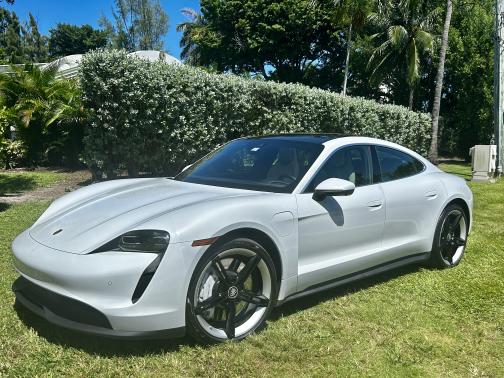 2022 Porsche Taycan 4S