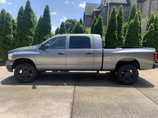 2007 Dodge Ram 2500 SLT Mega Cab