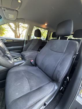 2015 Nissan Pathfinder SV