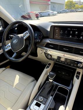 Gray 2021 Kia Telluride SX