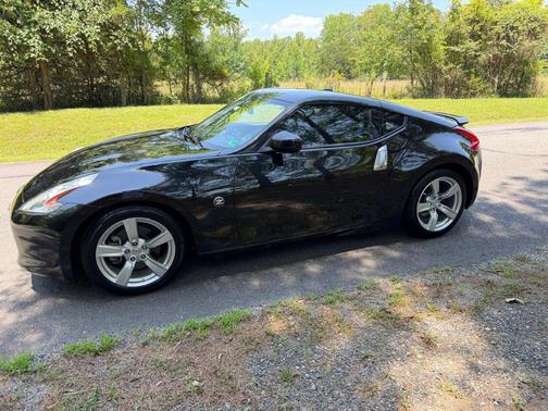 Black 2012 Nissan 370Z Touring