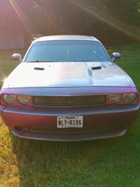 2011 Dodge Challenger Base