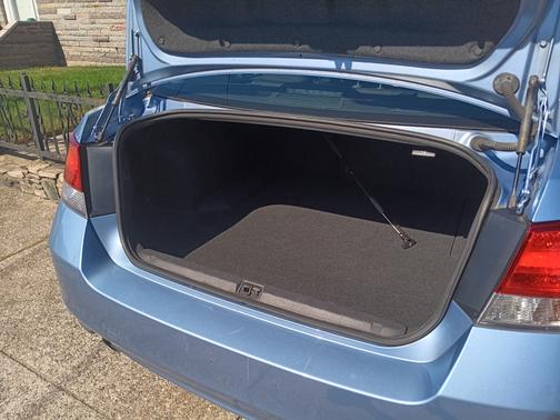 2010 Subaru Legacy 2.5 i