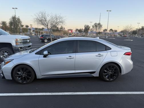2023 Toyota Corolla SE