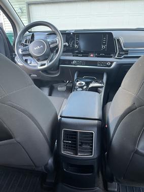 Gray 2023 Kia Sportage Hybrid LX