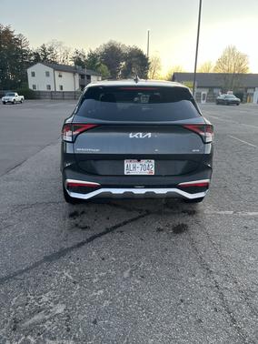 Gray 2023 Kia Sportage Hybrid LX