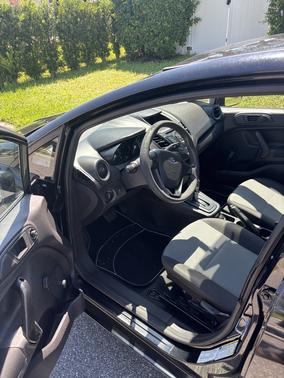 2016 Ford Fiesta S
