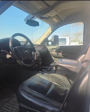 White 2008 Chevrolet Silverado 2500 LTZ H/D Crew Cab