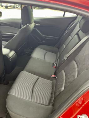 2015 Mazda Mazda3 i Touring