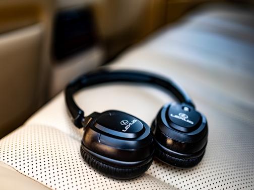 2017 Lexus LX 570 Base