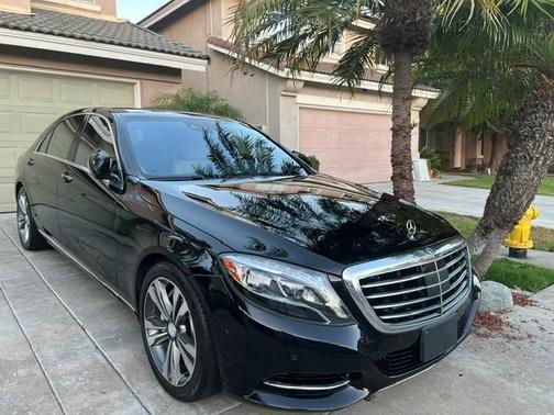 Black 2015 Mercedes-Benz S-Class S 550