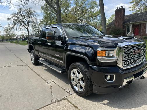 2018 GMC Sierra 2500 Denali