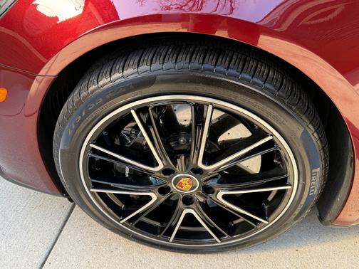 2021 Porsche Panamera Turbo S