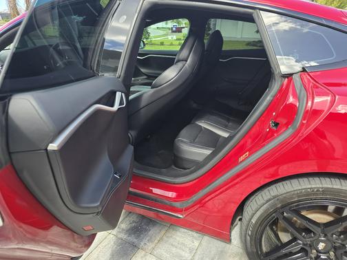 2018 Tesla Model S P100D