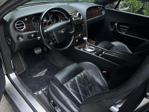 Silver 2007 Bentley Continental GT Base