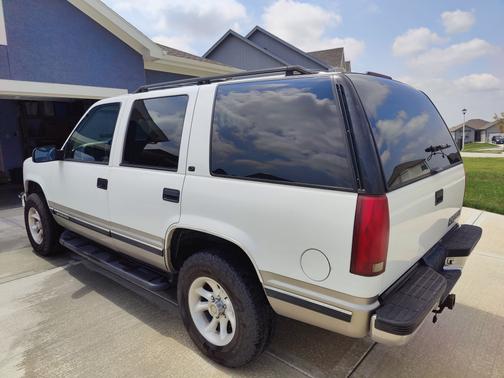 1999 Chevrolet Tahoe LS