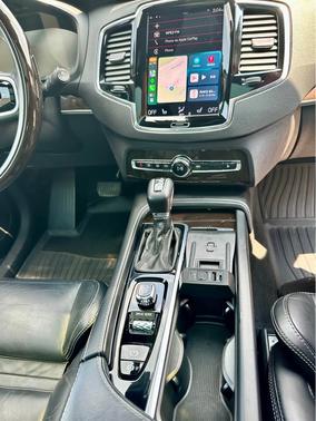 2018 Volvo XC90 T6 Momentum