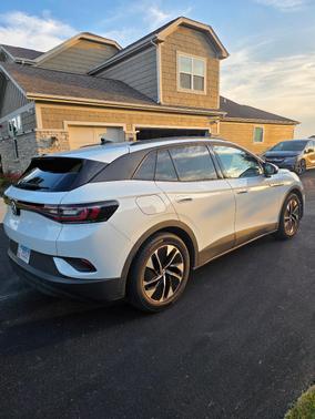 White 2021 Volkswagen ID.4 Pro S