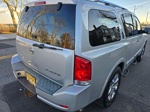 2012 Nissan Armada Platinum