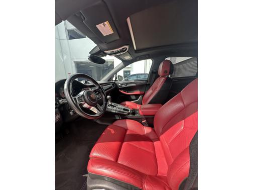 2018 Porsche Macan Macan S