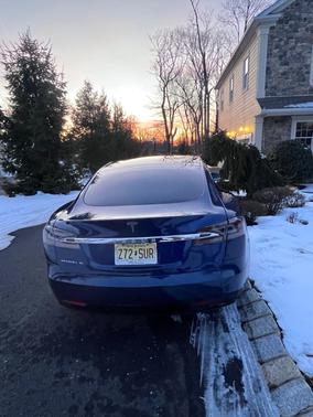 2017 Tesla Model S 75