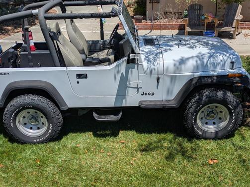 White 1993 Jeep Wrangler 4WD