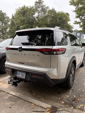 Silver 2022 Nissan Pathfinder SV