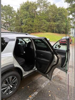 Silver 2022 Nissan Pathfinder SV