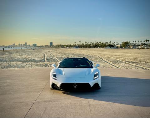 White 2023 Maserati MC20 Cielo