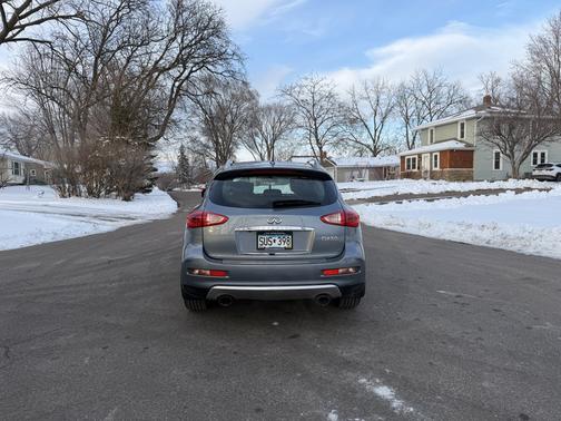 2017 INFINITI QX50 Base