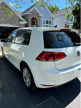 2016 Volkswagen Golf TSI S 4-Door