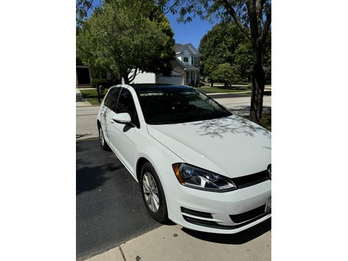 2016 Volkswagen Golf TSI S 4-Door