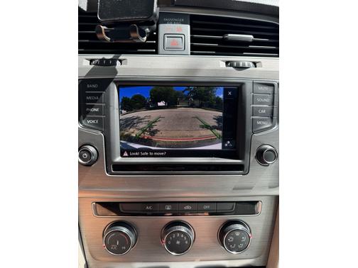 2016 Volkswagen Golf TSI S 4-Door