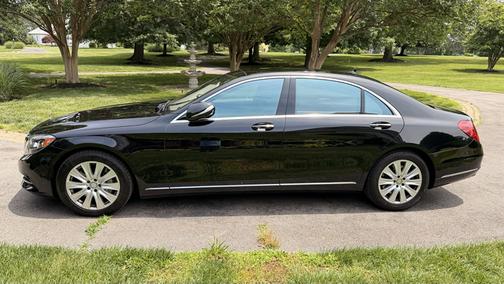 Black 2015 Mercedes-Benz S-Class S 550 4MATIC