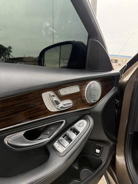 2015 Mercedes-Benz C-Class C 300 Luxury