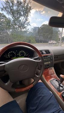 White 1999 Lexus LS 400 Base