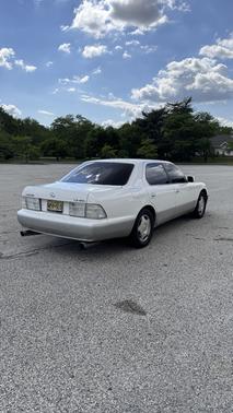 White 1999 Lexus LS 400 Base