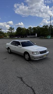 White 1999 Lexus LS 400 Base