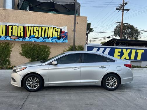 2017 Hyundai SONATA Base