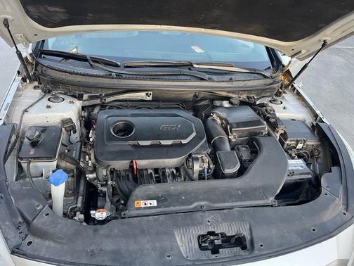 2017 Hyundai SONATA Base