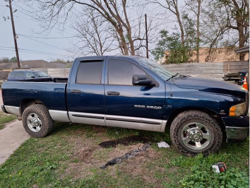 2005 Dodge Ram 2500 SLT Quad Cab