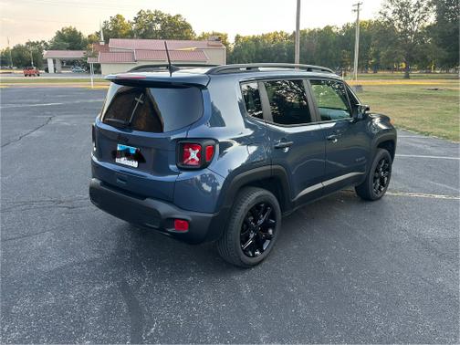 2023 Jeep Renegade Altitude