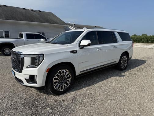2024 GMC Yukon XL Denali Ultimate