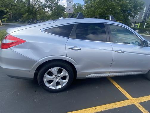 Silver 2010 Honda Accord Crosstour EX-L