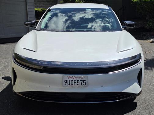 White 2025 Lucid Air Pure