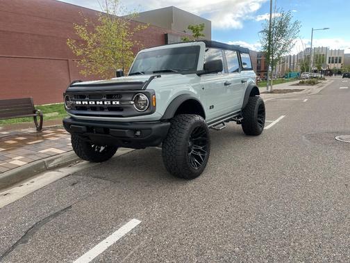 Gray 2022 Ford Bronco Big Bend