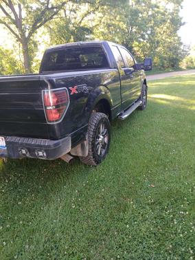 Black 2010 Ford F-150 XLT SuperCab